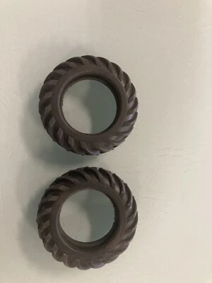 Juego de 2 neumáticos de goma para tractor 1/16 11/16 X 2 5/8 Foto 1 de 2