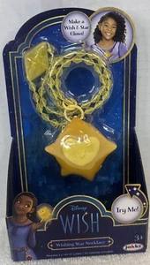 Disney Wish Movie Wishing Star Necklace New 2023 Lights Up New In Package - Picture 1 of 3