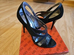 Black GUESS patent leather & suede women's shoes US size 7 (UK size 5) - Picture 1 of 7