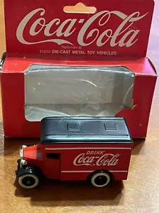 Red Delivery Coca-Cola Truck Diecast Metall Made in England 1967 Spielzeug/Sammler�� - Bild 1 von 6