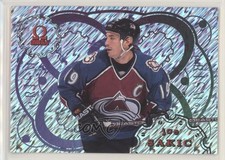 1998-99 Pacific Omega Prisms Joe Sakic #6 HOF