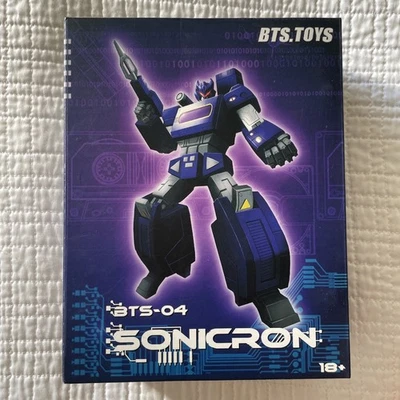 BTS Toys Transformer Masterpiece SONICRON BTS-04 + Tapes SOUNDWAVE Mp SEALED - Image 1 of 4