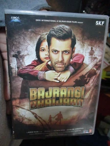 BAJRANGI BHAIJAAN DVD MINT RARE Bollywood HINDI LANGUAGE ENGLISH SUBTITLES 2015 - Picture 1 of 8