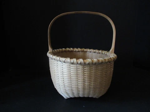 Vintage handmade woven Shaker Cat head basket top handle Cape Cod Ash reed Cover