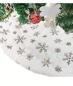 Christmas Tree Skirt, Silver Sequin Snowflake Large 48 inch Silver Snowflake - Picture 1 of 5
