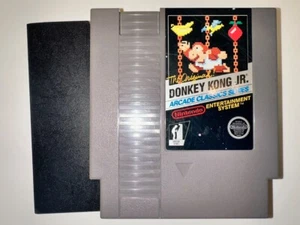 1986 DONKEY KONG JR. 5 SCREW • WORKS w/CASE • VINTAGE NES NINTENDO VIDEO GAME - Picture 1 of 9