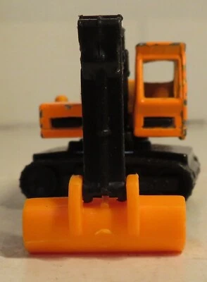 Vintage Matchbox Excavator Bucket Orange Die Cast Plastic 1980 Thailand Toy Cons - Image 1 of 4