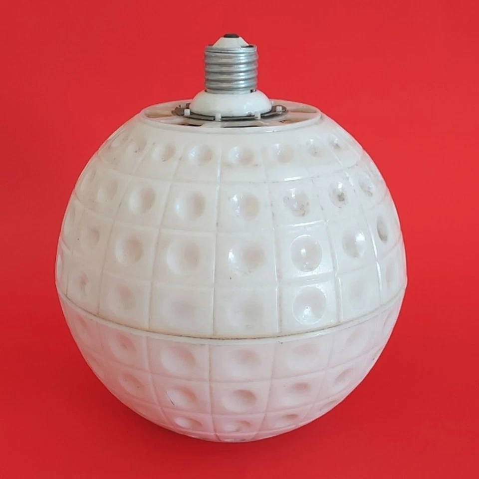 Vintage Retro Atomic Pattern White Plastic Ceiling Screw-in Light bulb Cover - Image 1 of 4