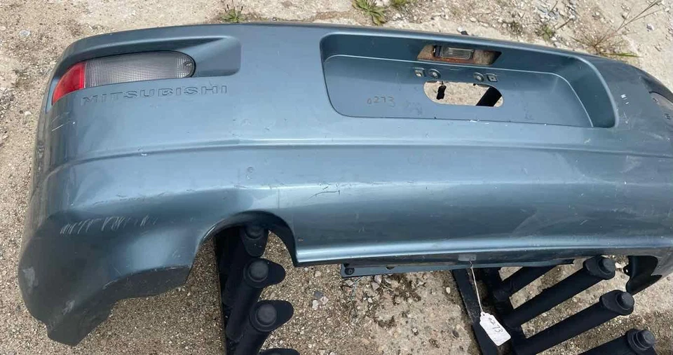 Rear Bumper Assembly (DISCONTINUED) ECLIPSE 01 Foto 1 de 4