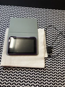 RCA Voyager tablet RCT6873W42 - Picture 1 of 16