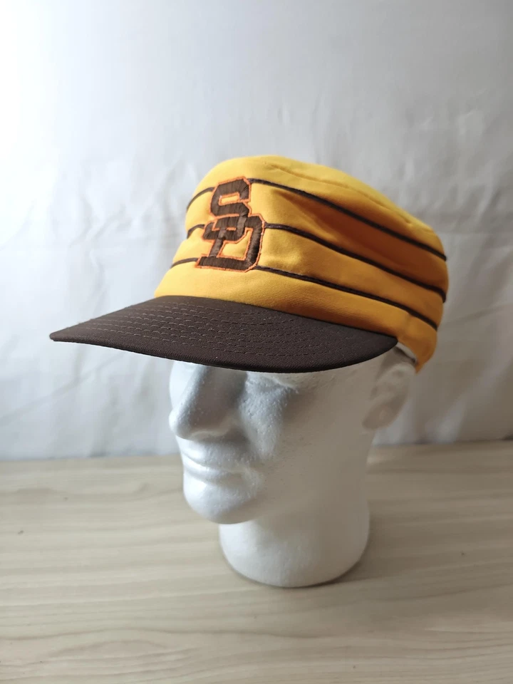 Gorra de béisbol vintage de los Padres de San Diego con espalda a presión amarilla marrón MLB para hombre años 80 Foto 1 de 4