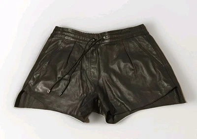 MANNING CARTELL sz XS 8 Black Genuine Leather SHORTS diagonal Hem Soft Comfy #A4 - image 1 of 4