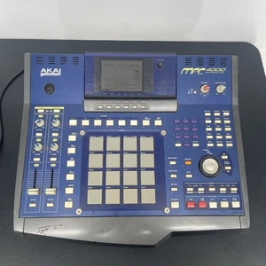 AKAI Professional MPC4000 Music Production Center gebraucht - Bild 1 von 24