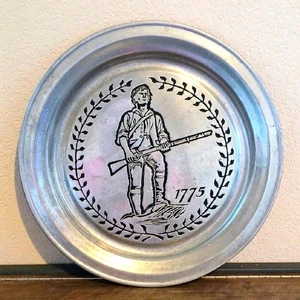 1975 Wilton Lexington Minuteman Pewter Platter 11" Plate - Picture 1 of 6