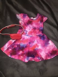"Muñeca American Girl 2018 Luciana Vega Meet Outfit 18"" - vestido y monedero" - Imagen 1 de 6