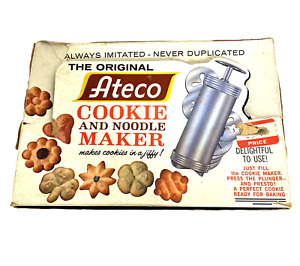 Vintage Ateco The Original Cookie & Noodle Maker #685 USA Complete! 10 Patterns!
