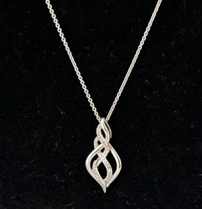 925 Sterling Silver Diamond Accent Twist Pendant W/ Chain Necklace UNWORN - Picture 1 of 7