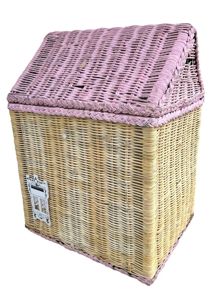VTG Wicker Child’s Dollhouse Shaped Toy Treasure Storage Hamper Pink Cottage - Image 1 of 4