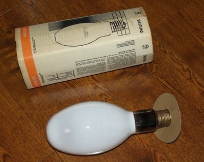 2 pack Philips  400 Watt ED37 Pulse Start Metal Halide white bulb - Image 1 of 2