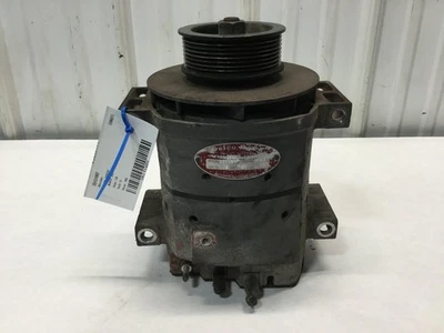 Alternador Mack CXU613 - Usado | P/N 0600247 Foto 1 de 4