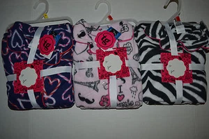 Total Girl Girls 2 Pcs. Sleep Set S izeXS 4/5 M 8 NWT Hearts Zebra Love Paris - Picture 1 of 1