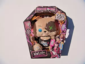 2014 MONSTER HIGH FREAKY FUSION SAVE FRANKIE WATZIT PLUSH - Picture 1 of 2