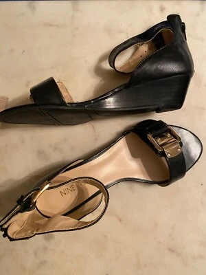 Sandalias Nine West negras de 6 cuñas de cuero Varsha nuevas  Foto 1 de 4