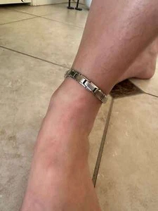 Pulsera tobillera magnética más delgada para mujer y hombre equilibrio energía poder calma amor alegría - Imagen 1 de 12