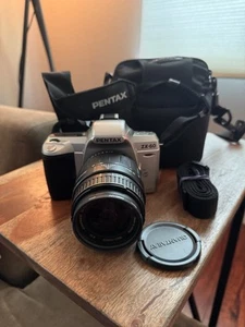 Pentax ZX-60 AF 35mm SLR + Pentax FA 28-90mm f/3.5-5.6 Kit Zoom Lens - Picture 1 of 1