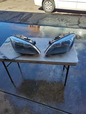 Faros adaptables OEM BMW F12 650i M6 12-15xenón HID - PAR DE BUENAS PESTAÑAS coincidentes Foto 1 de 4