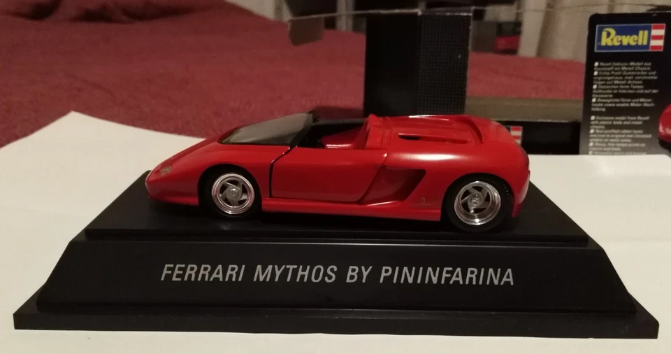 REVELL 1:43 FERRARI FERRARI MYTHOS BY PININFARINA CONCEPT CAR RED CON SCATOLA - Immagine 1 di 4