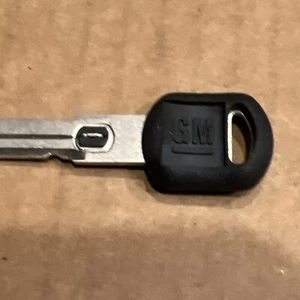 GM Double Sided Vats #15 Ignition Key Blank 26038367 596785 - Picture 1 of 2
