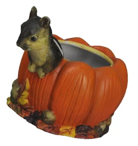 New Holland Mold Floral Inc 1997 Pumpkin With Chipmunk Planter - Picture 1 of 13