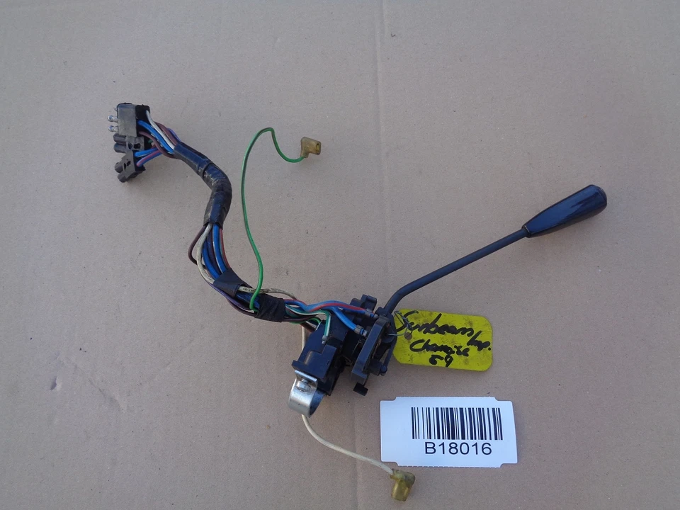 Sunbeam Imp Chamois interruttore frecce interruttore piantone sterzo indicatore switch stalk - Immagine 1 di 4