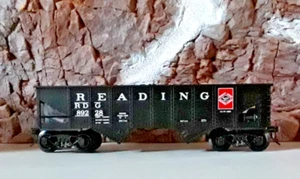 K-Line Freight Car 0/0-27 Scale READING RIBBED 2 BAY HOPPER K622-19322 (OS-75 - Picture 1 of 14