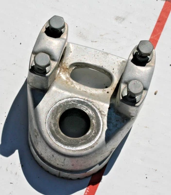 1981 年 HONDA CT110 原始设备制造商上衣手杖夹(见下文) — 第 1/2 张图片