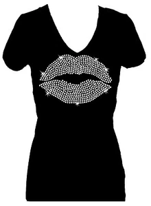 CAMISETA VALENTINES LABIOS KISS LOVE LENTEJUELAS BLING CUELLO EN V MANGA CORTA - Imagen 1 de 2