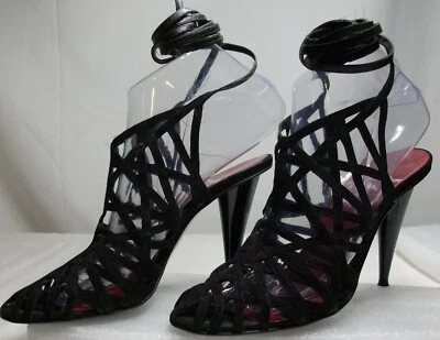 Zapatos de salón Pierre Hardy de gamuza talla 6,5 charol tacón alto.  Correa para la pierna atada! Foto 1 de 4