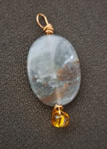 Blue Agate Necklace Pendant And Goldtone Chain Necklace. 18" L - Picture 1 of 11
