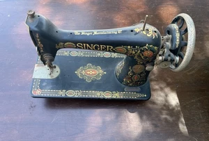 Antique Singer Red Eye Treadle Head Sewing Machine 1900’s G6266372 (Untested) - Picture 1 of 3