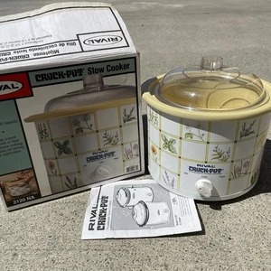 Rival 2.5 QT Crock Pot Floral Yellow Slow Cooker 3120 Plastic Lid Vintage w Box - Picture 1 of 9