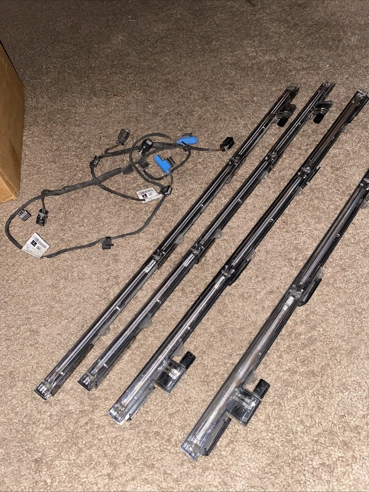 Mercedes-Benz GLE 350 All Four  Step Entrance Lighta1679066602&64&63&65 - Image 1 of 4