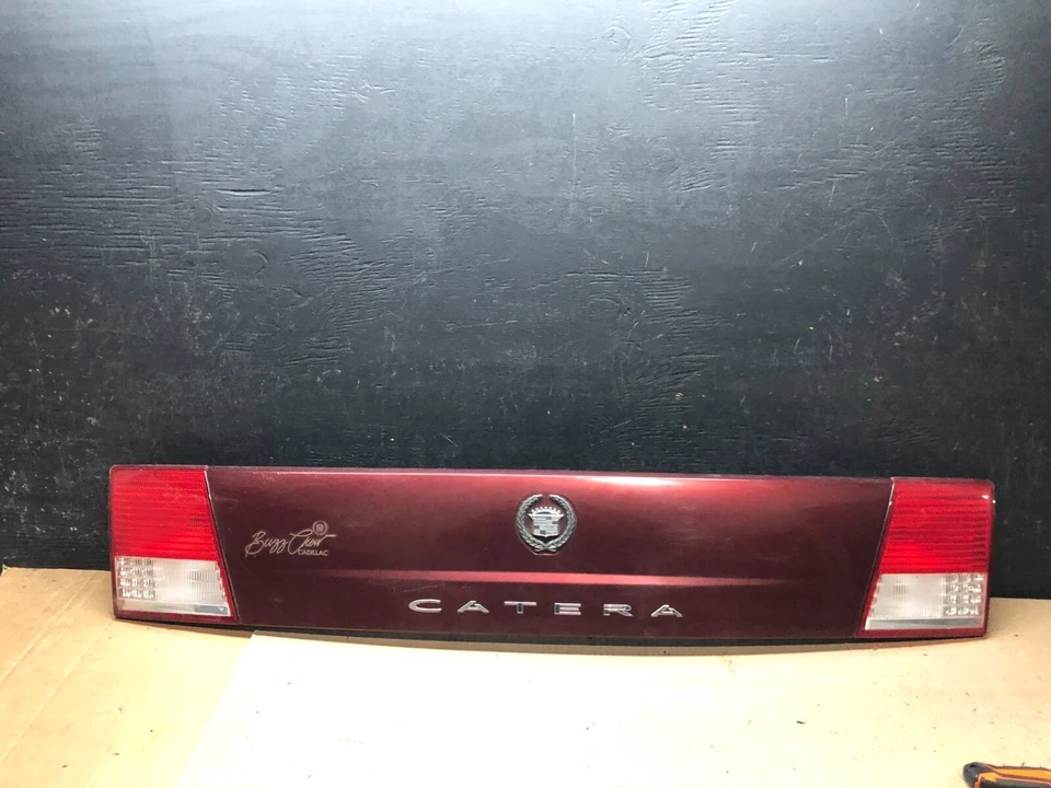 Cadillac Catera 2000 a 2001 panel maletero tapa respaldo matrícula G6180 PS Foto 1 de 4