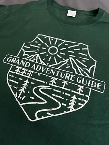 "GRAND ADVENTURE GUIDE" - T-Shirt aus 100% Baumwolle, Gr. M - Bild 1 von 6