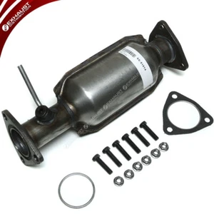 HONDA CR-V 2.4L Rear Catalytic Converter 2015-2016 - Picture 1 of 4