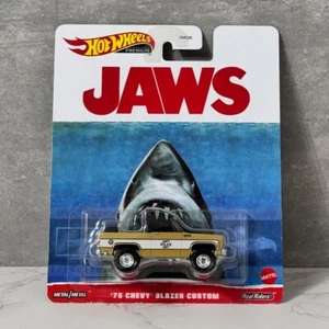 Hot Wheels Jaws '75 Chevrolet Blazer Custom - Retro Entertainment Premium - Picture 1 of 3