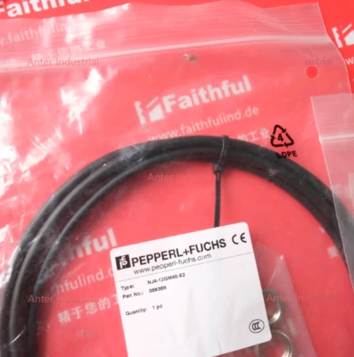 NEW PEPPERL + FUCHS NJ4-12GM40-E2 sensor free shipping #AT - Image 1 of 3