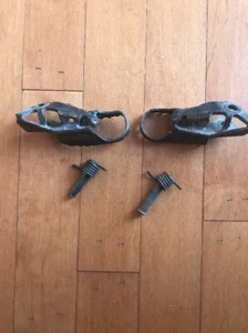 1993 Honda CR250 OEM Foot Pegs Foot Rest Same day ship - Picture 1 of 2