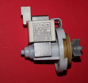 USED MIELE WASHING MACHINE DRAIN PUMP HANNING W300- W3822 5012770 5012771 UK - Picture 1 of 1