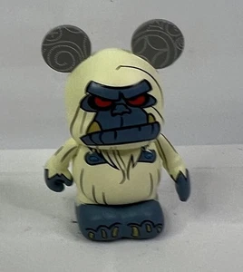 Disney Vinylmation 3" - Serie Cartoni Animati Topolino - Yeti Yodelberg (Chaser) - Foto 1 di 3